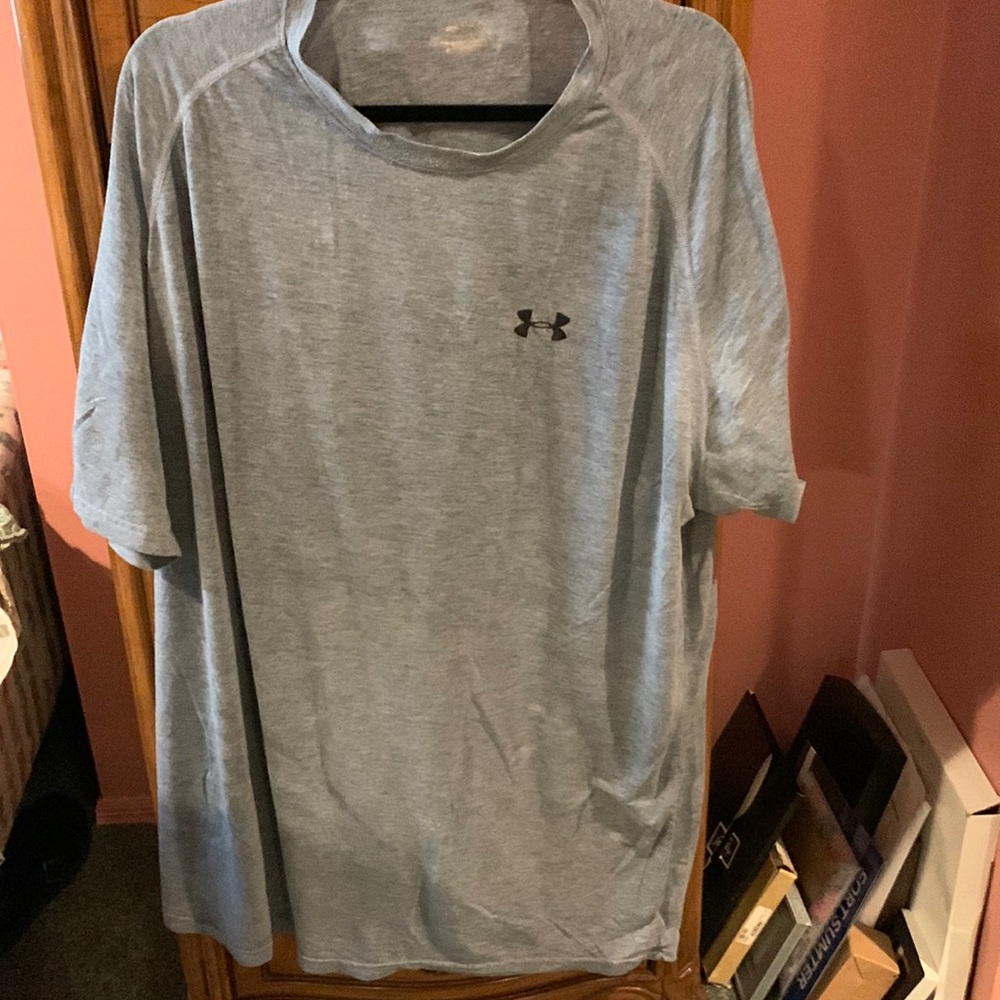xxl under armour grey tee shirt